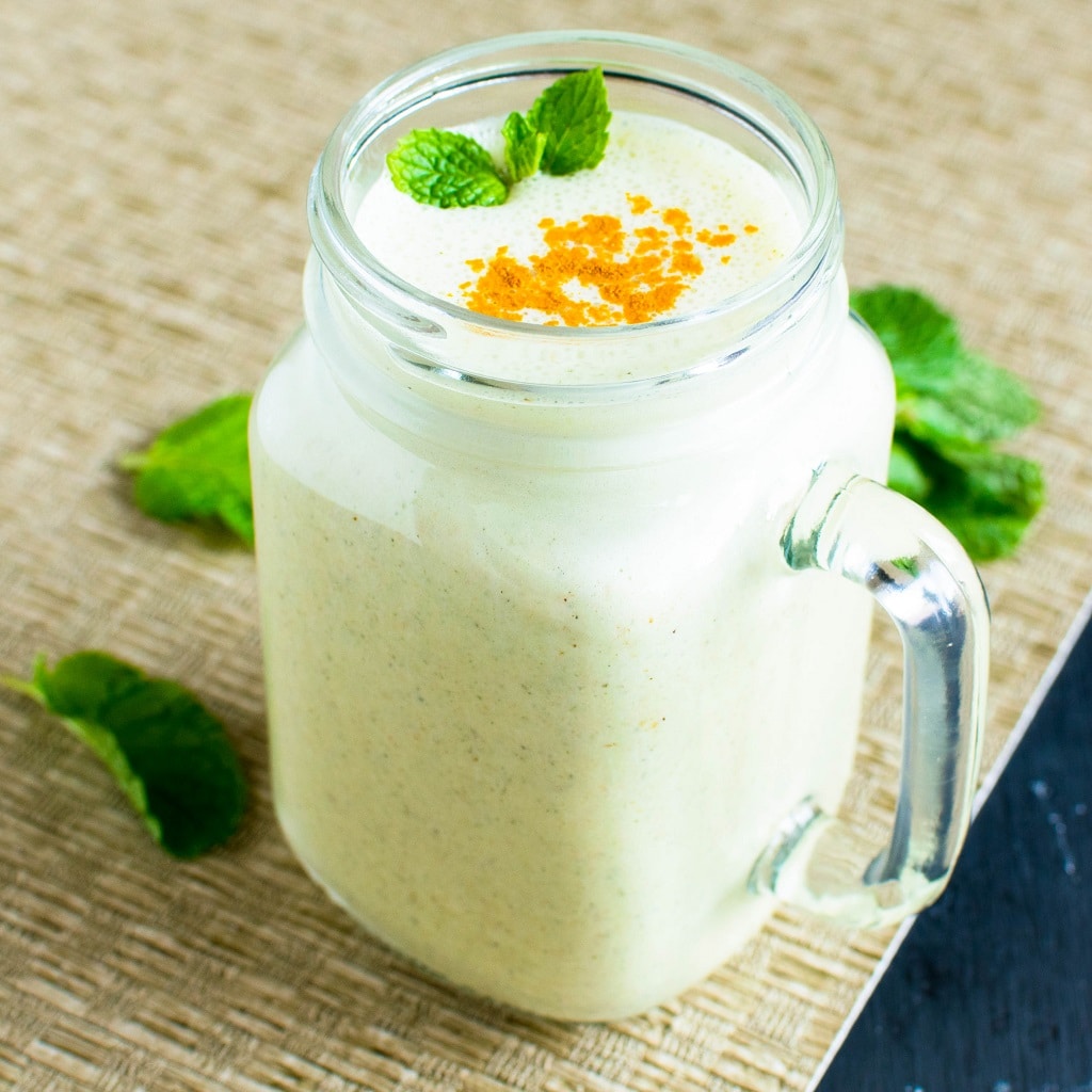 Turmeric Mint Protein Smoothie is a perfect post work recovery smoothie. This smoothie  is packed with 15g of fiber and 23g of protein. It's the creamiest anti - inflammatory beverage [ vegan + gf + paleo ] kiipfit.com